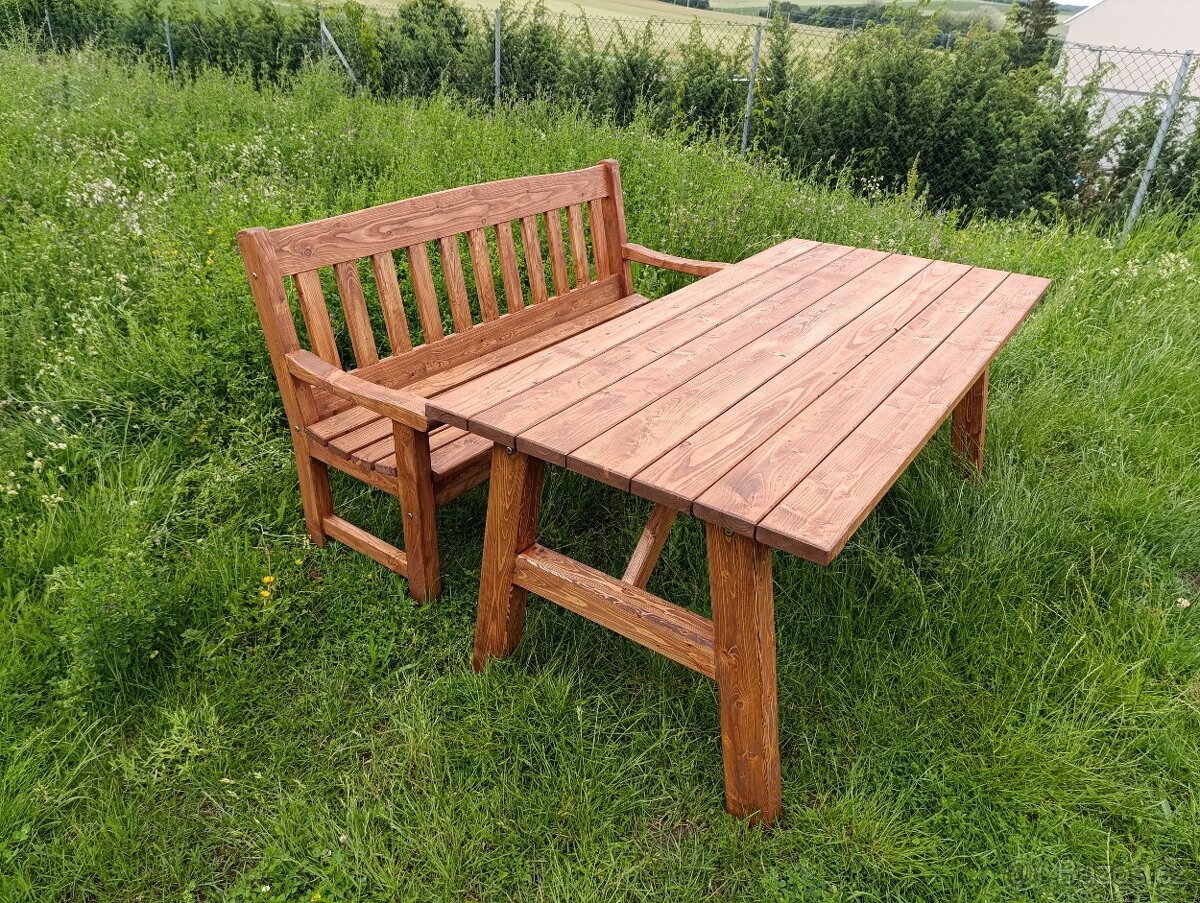 Masivní Akátová lavička - 6