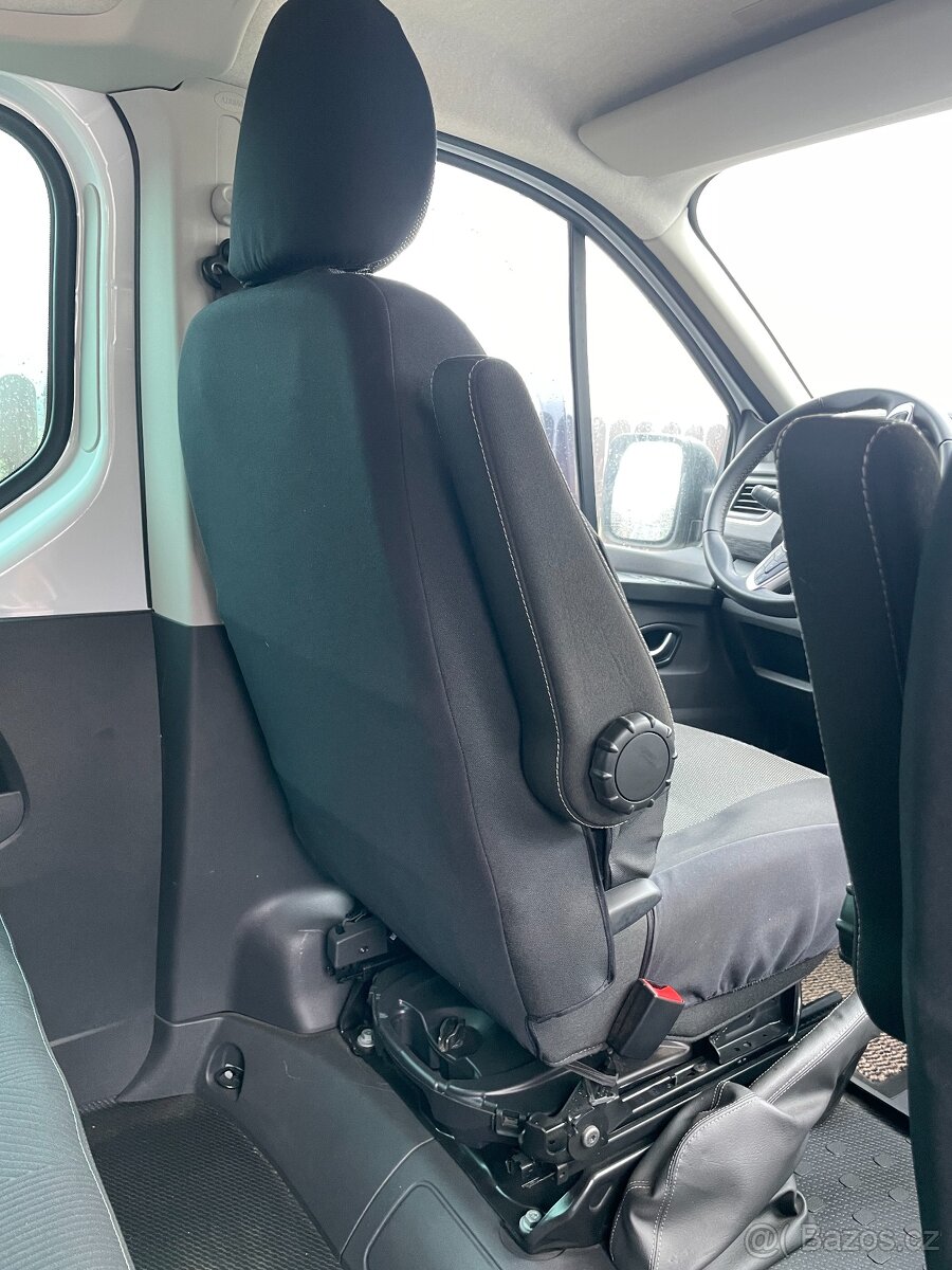 Renault Trafic 2.0 Blue dCi 170K - 6