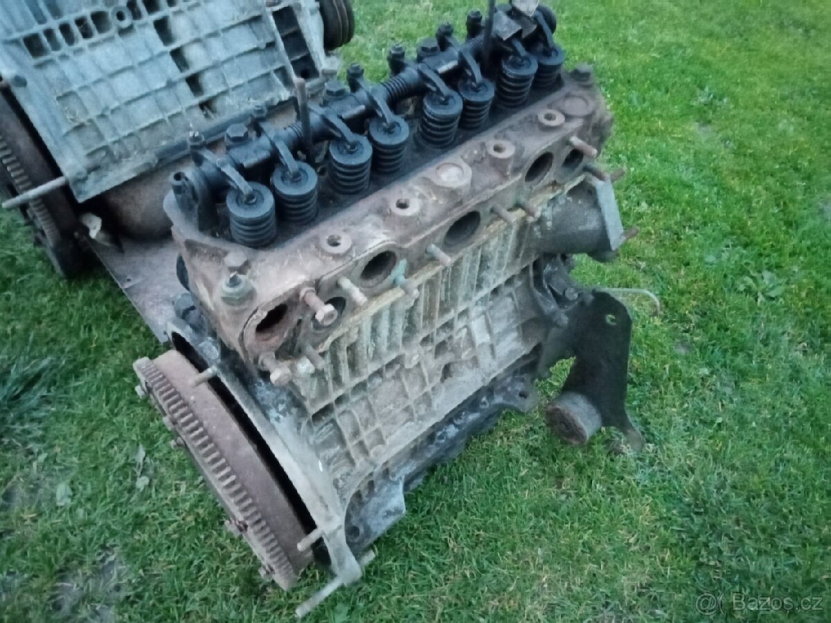 Škoda - motor - 6