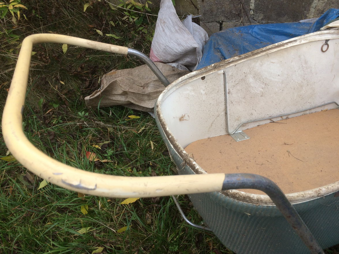 Starý retro kočárek Liberta - 6