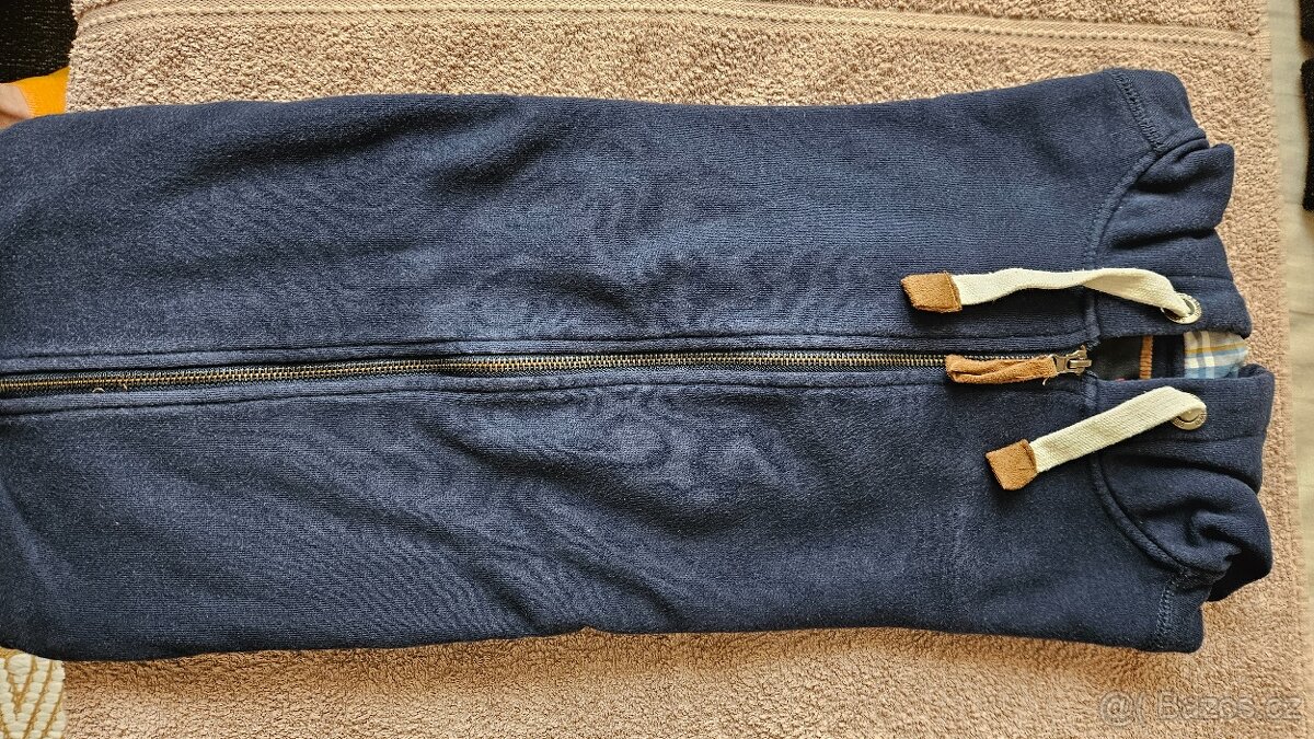 Mikiny Reserved + tričko Nike + Tommy Hilfiger - 6