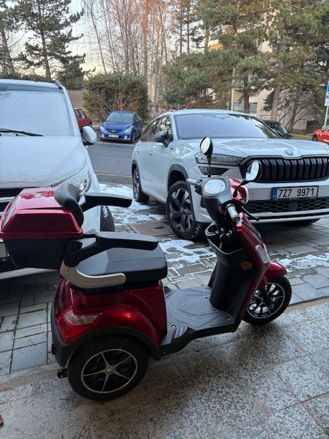 Invalidní elektrický vozík - 6