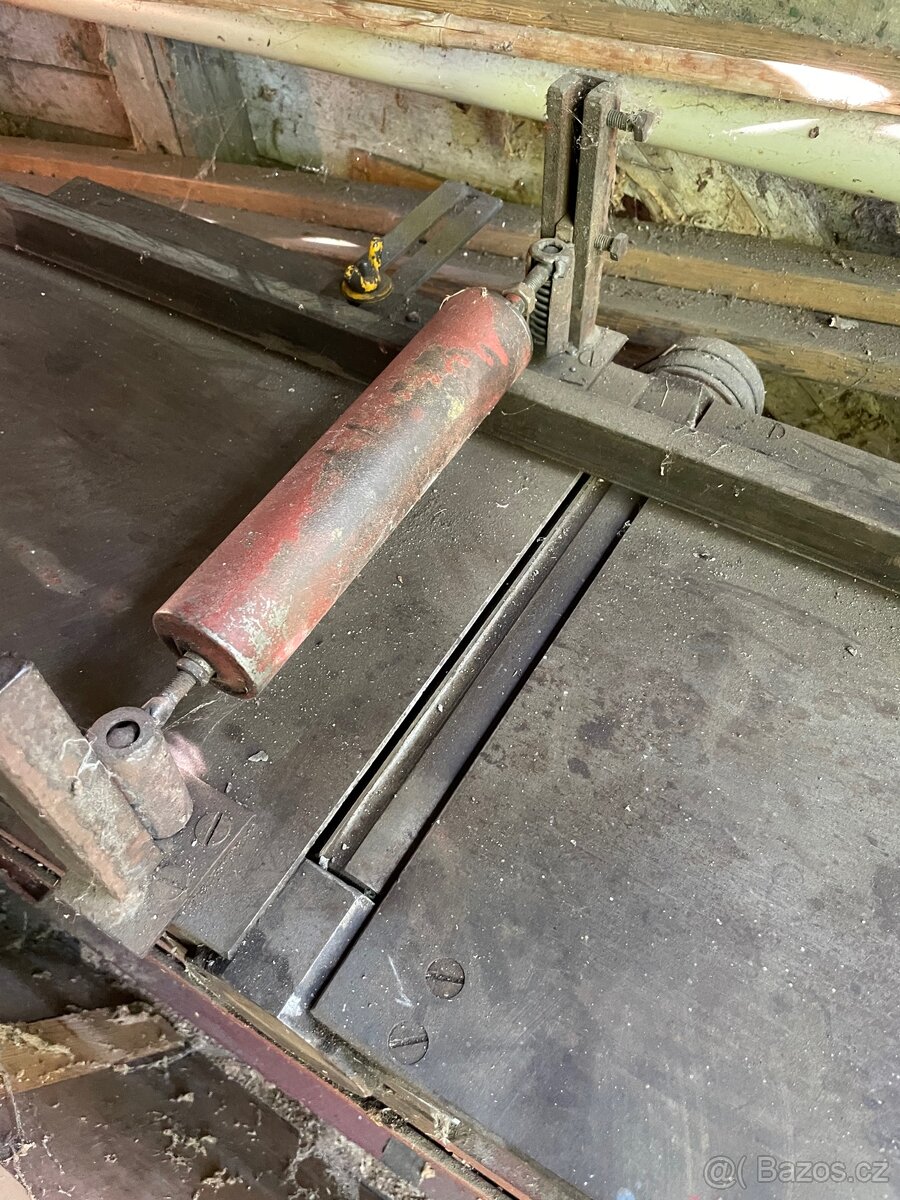 Kotoučová pila ( cirkulárka ) a hoblovka ( srovnávačka ) - 6