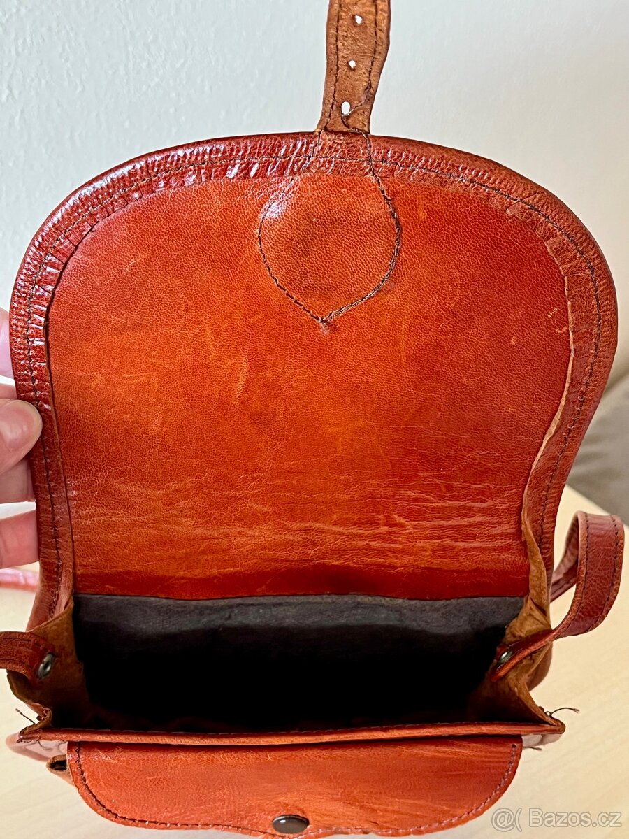 Kožená rezavě hnědá kabelka - 6