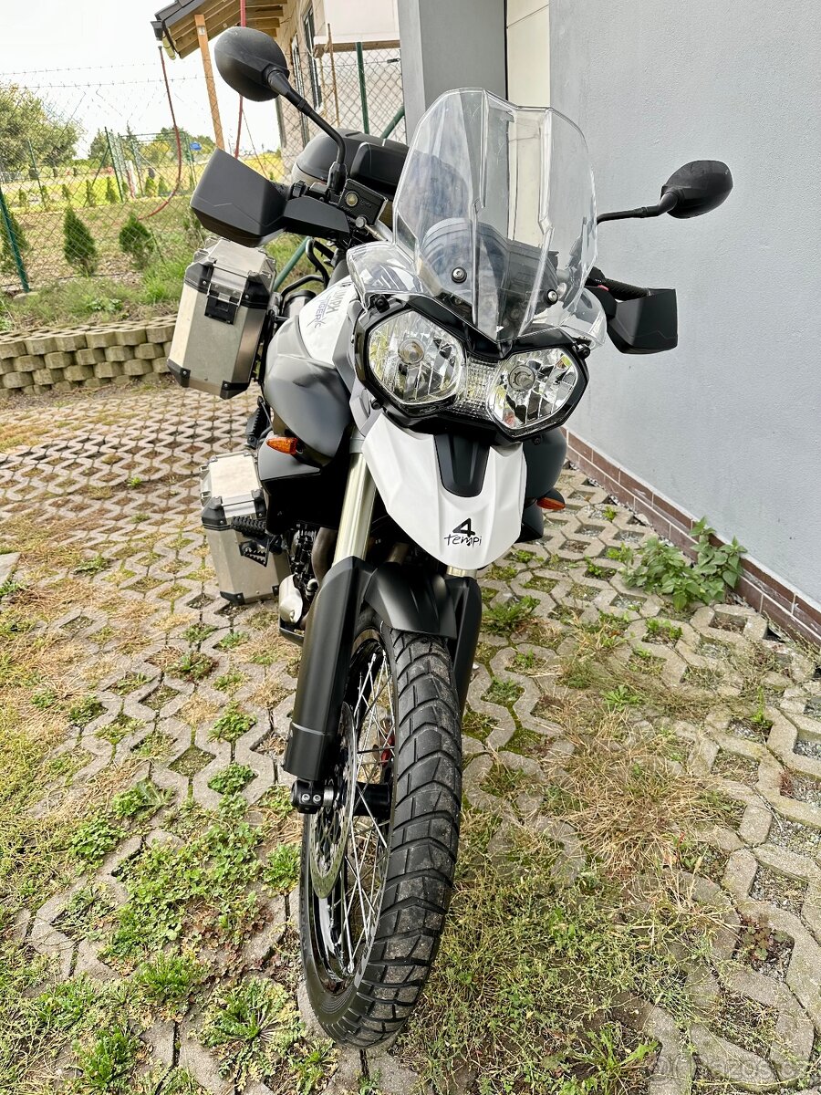 Triumph tiger 800 xc - 6