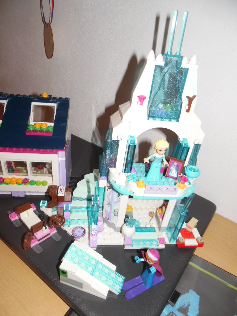 Lego - Frozen a domeček - 6