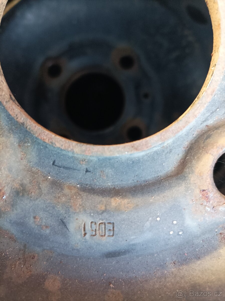 PRODEJ zimní pneu + disky R15-195/60 - 6