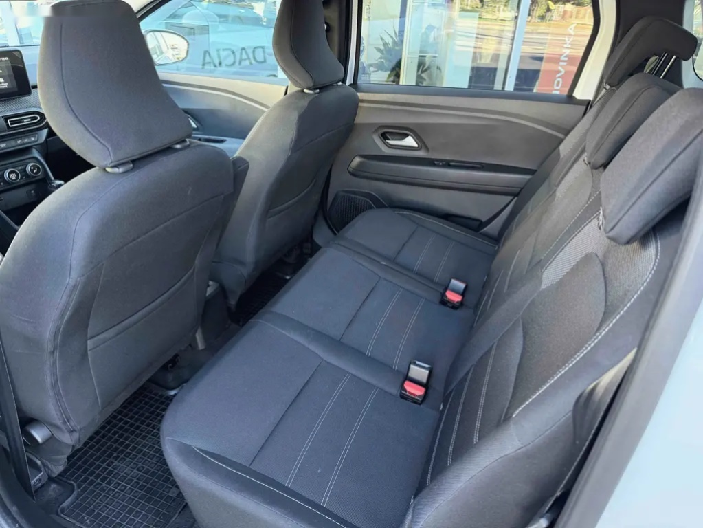 Dacia Jogger, Expression ECO-G 100 5 míst - 6