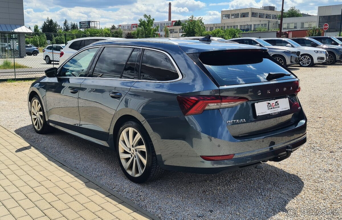 ŠKODA OCTAVIA COMBI 2.0TDI STYLE 4X4 DSG - 6