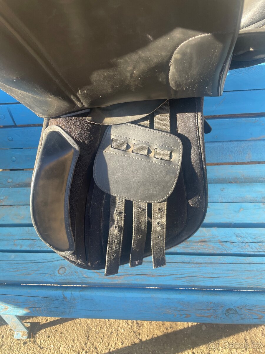 Všestranné sedlo Status - 6