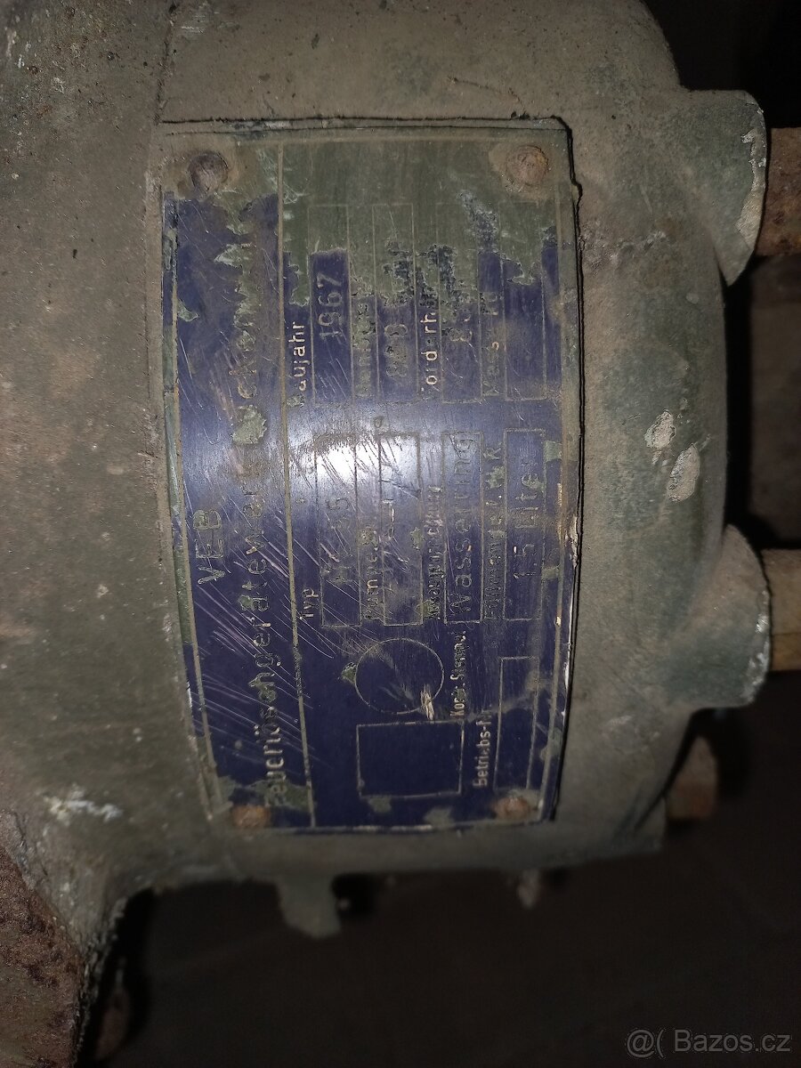 Motor s čerpadlem pro vodní dělo - 6