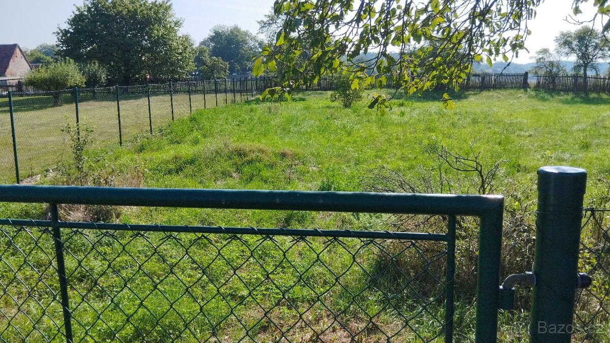 Prodej pozemku 1500 m2 Lišice - přímý majitel - 6