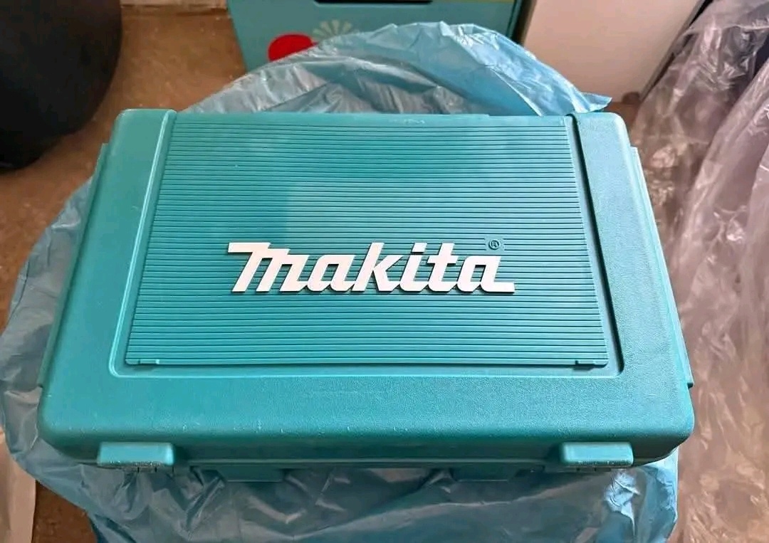 Elektrický šroubovák značky Makita (6842) - 6