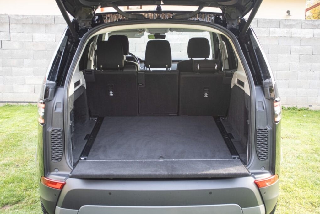 Land Rover Discovery 3.0 SDV6 SE - 6