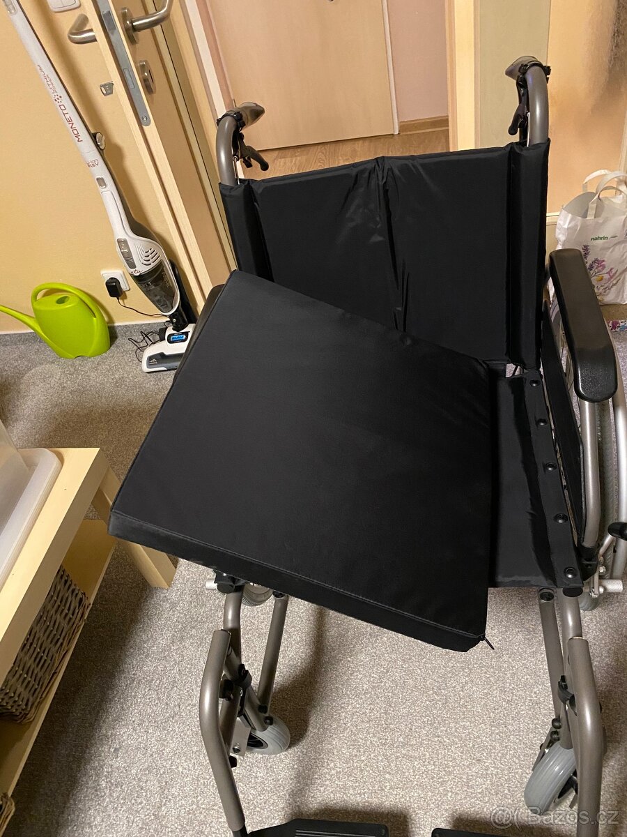 Invalidní vozík DMA - 6
