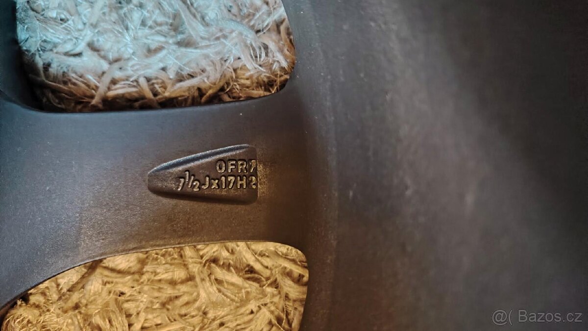 Prodám hezké ALU kola DOTZ: R17,5x120, BMW - 6