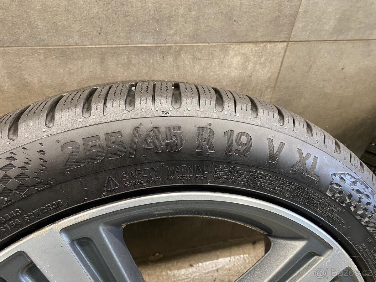 Lité ALU disky 19' na Audi se zánovní zimní pneu - 6