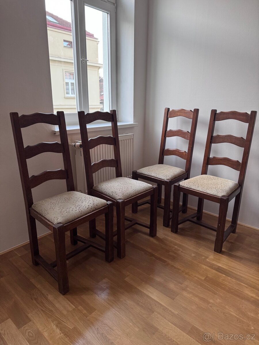 Jídelní stůl z masivu + 6 židlí z masivu - 6