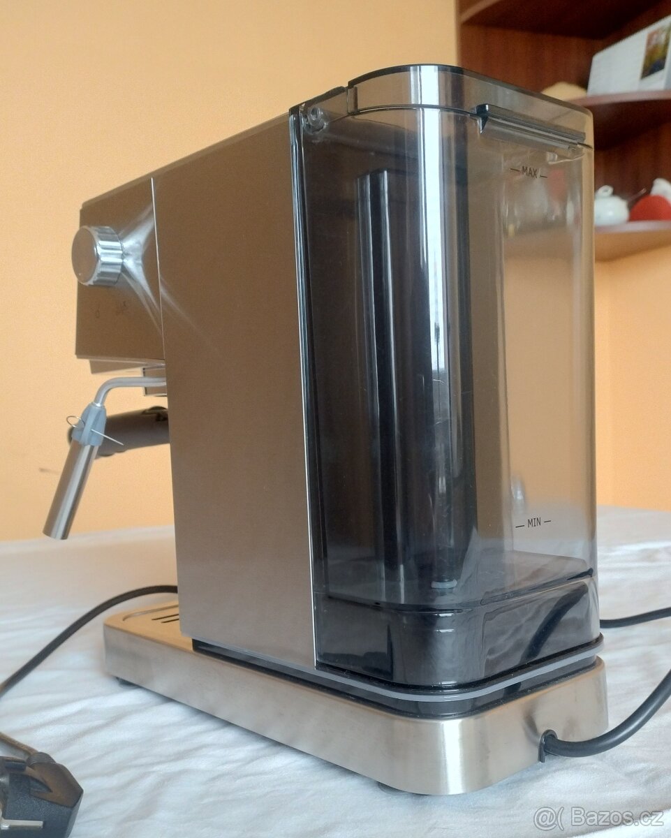 Prodám pákový kávovar Patricca - 6