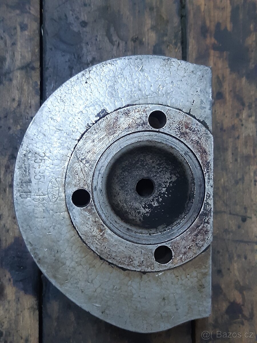 Hlava motoru Jawa 350 354 Kývačka - 6