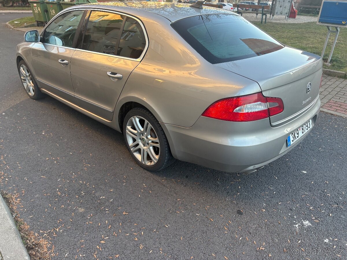 Prodám Škoda Superb 2.0 TDi 103Kw. Automat - 6