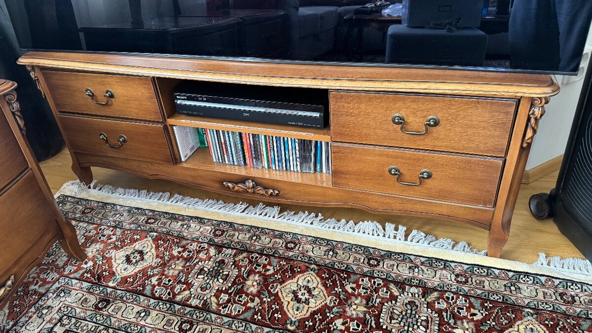 Stůl, noční stolky, komoda pod televizi - 6