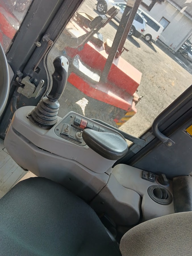 Kolový nakladač JCB 407 - - 6