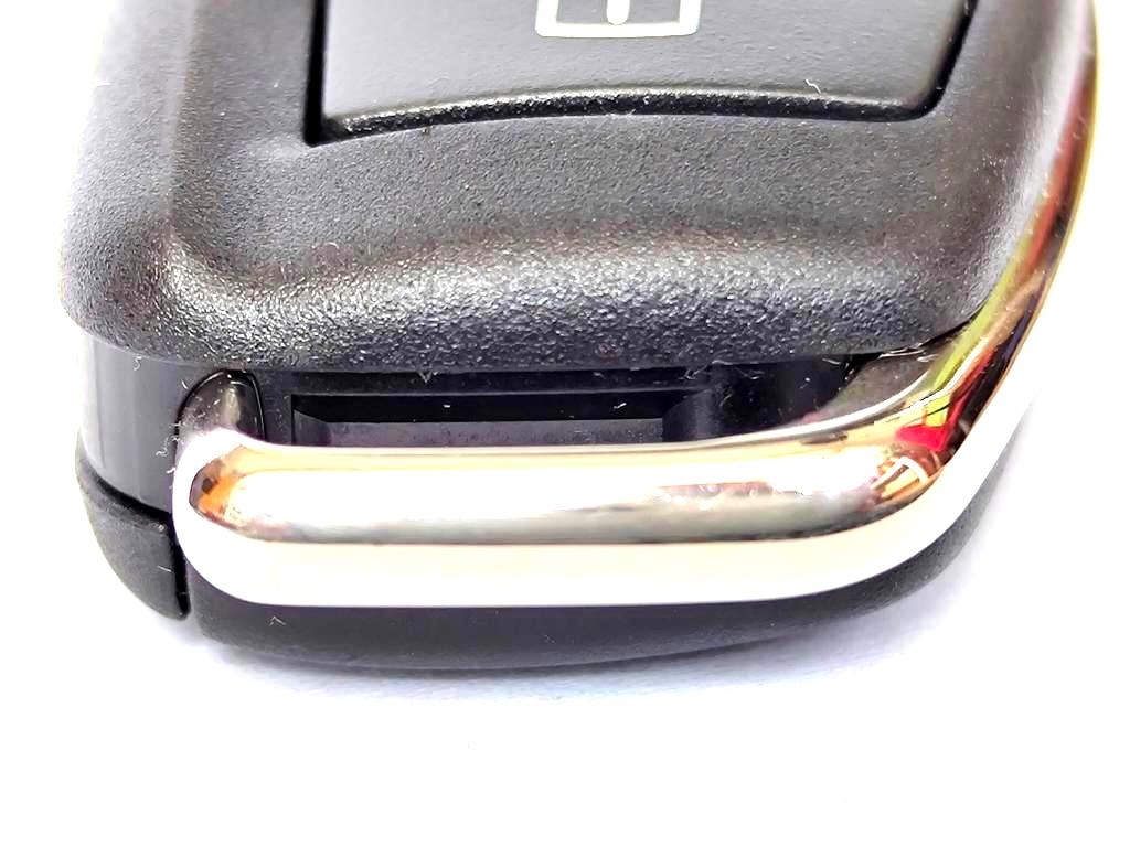 Klíč Audi A4 / S4 / 8E0837220 / 8E0837220K. - 6
