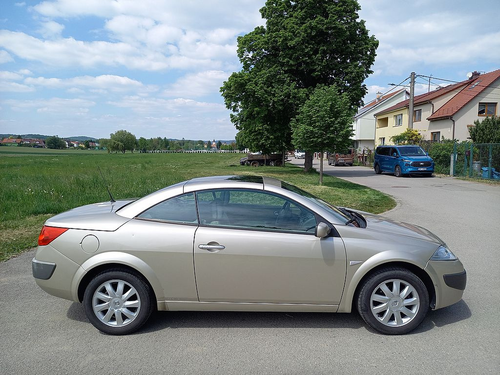 Renault Mégane 2.0i klima+alu.kola - 6