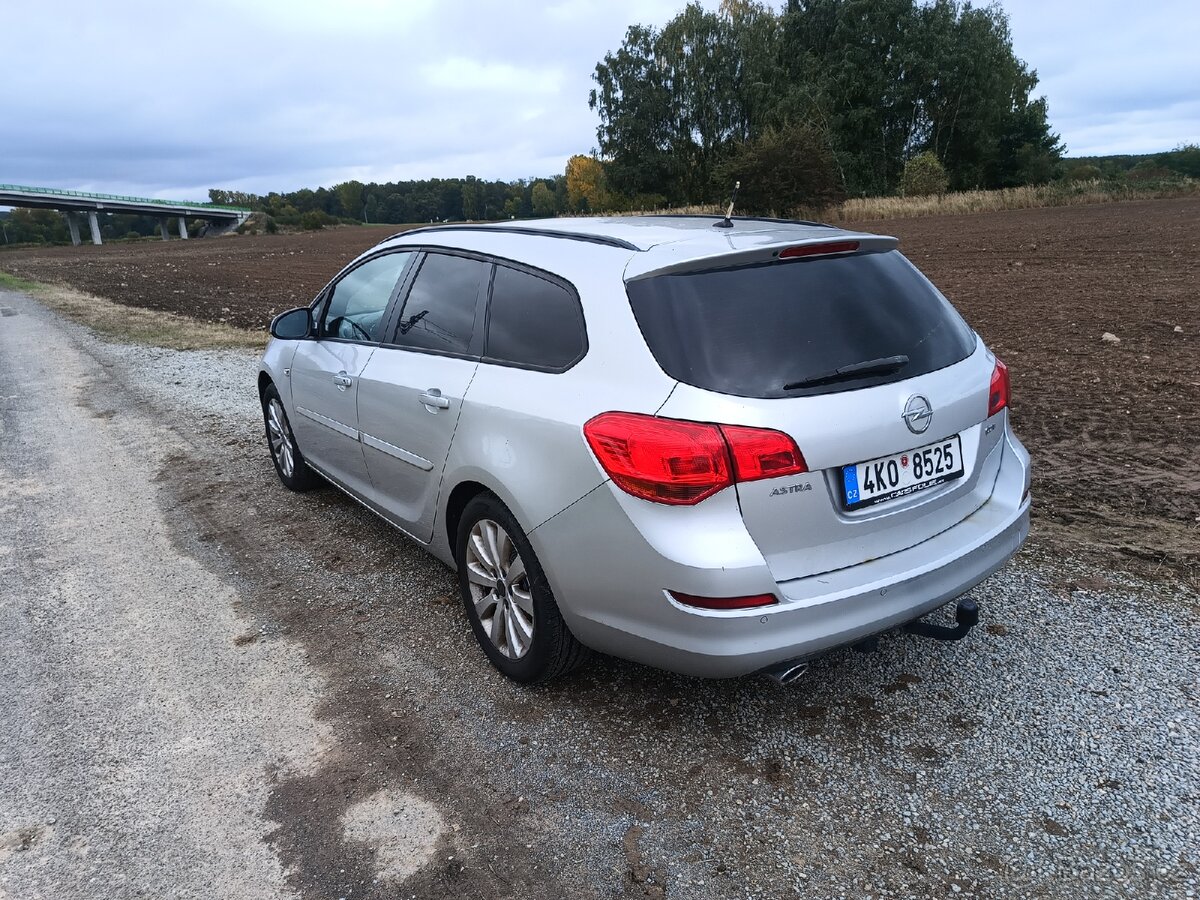 Opel astra j 2.0 CDTI - 6