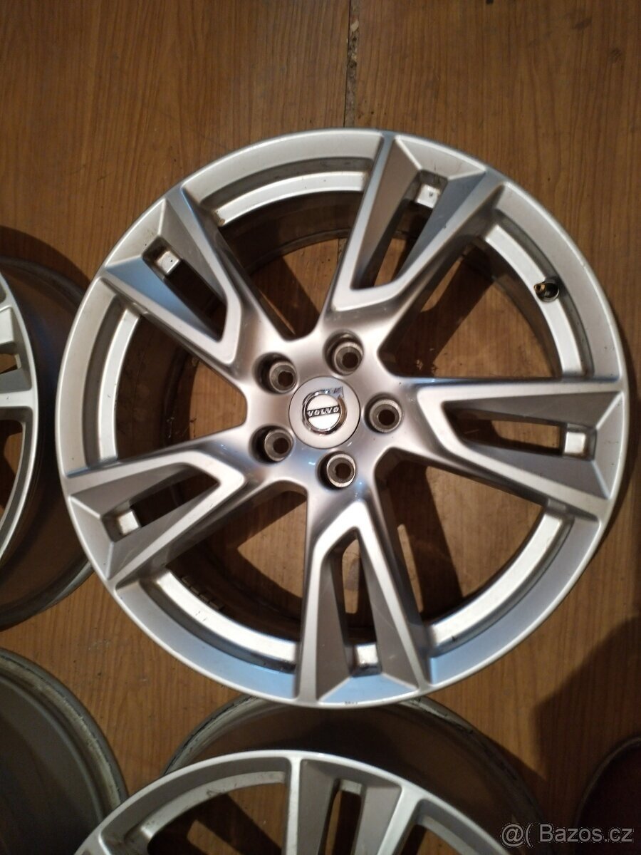 disky 5x108 R18 original VOLVO - 6