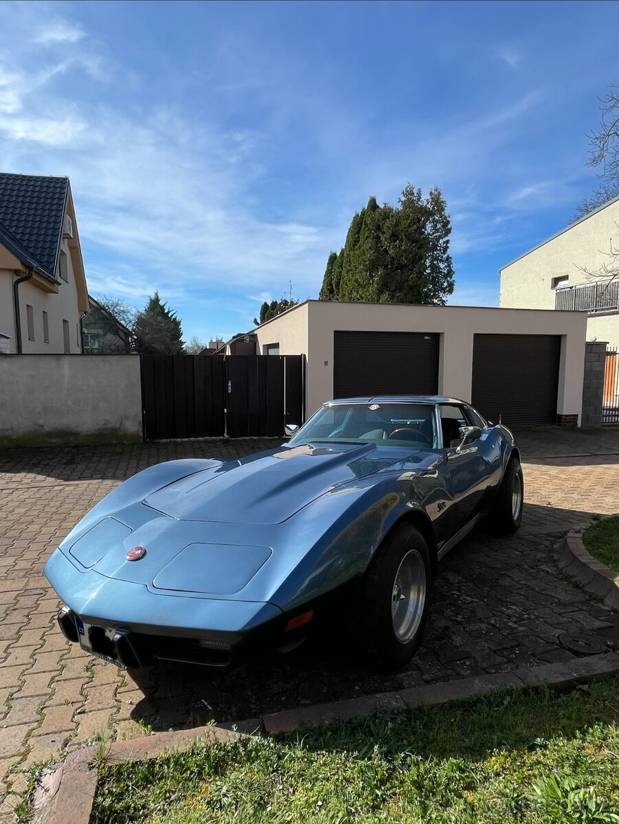 Prodám Chevrolet Corvette C3 Stingray 1975 - 6