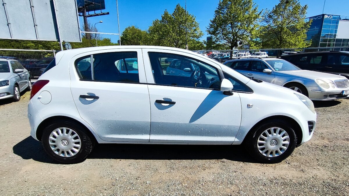 Opel Corsa, 1.2i klimatizace ČR - 6