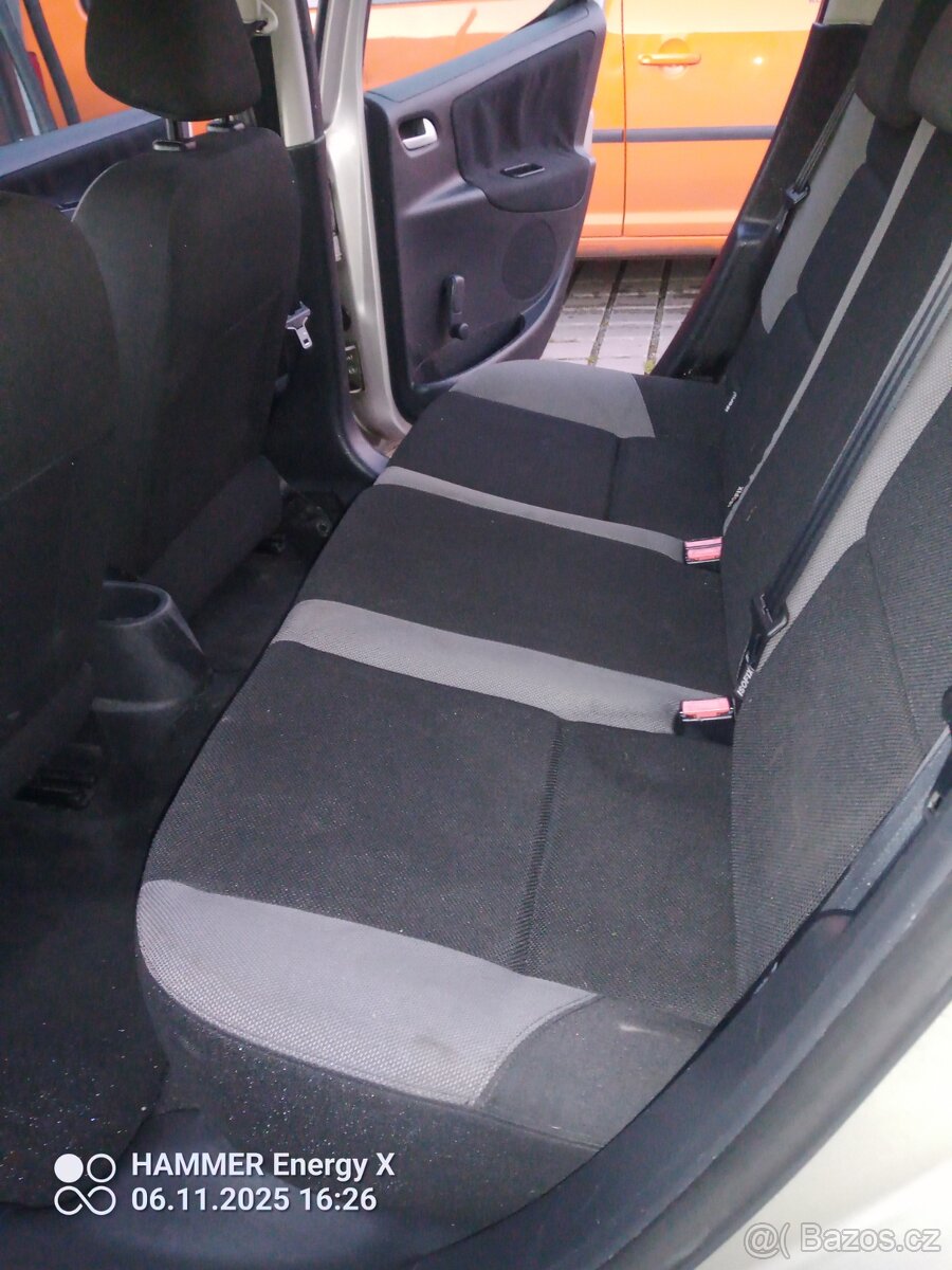 Peugeot 207 1,4 65 kW, STK platná, rv 2008 - 6