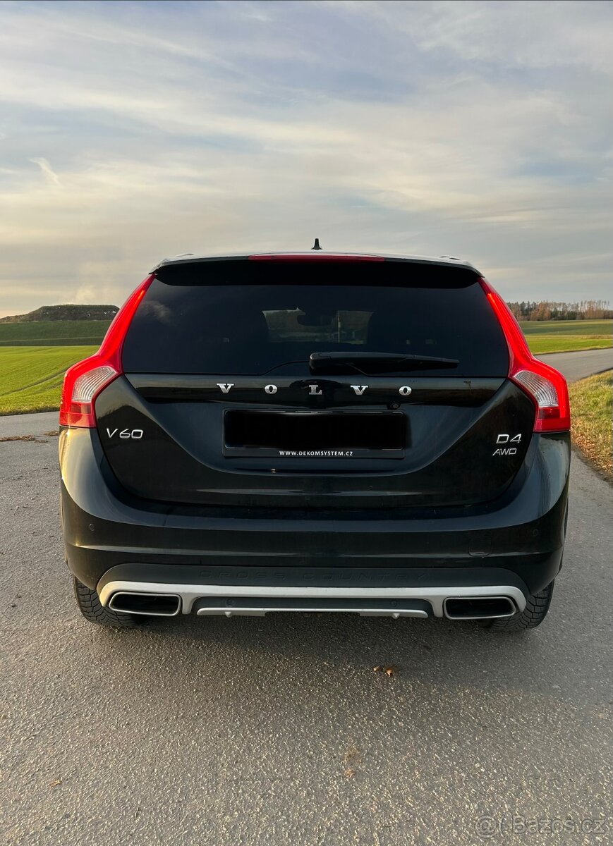 Volvo V60 Cross Country AWD - 6