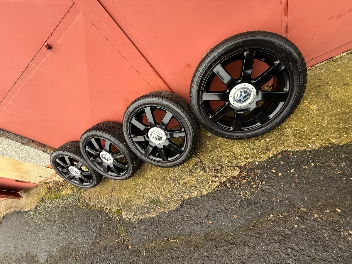 Alu kola VOLKSWAGEN , 5x112 r17 , zimní pneu 205/50 r17 - 6