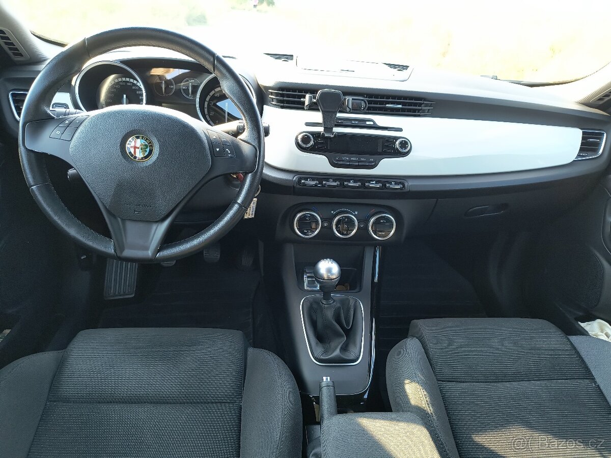 Alfa Romeo Giulietta - 6
