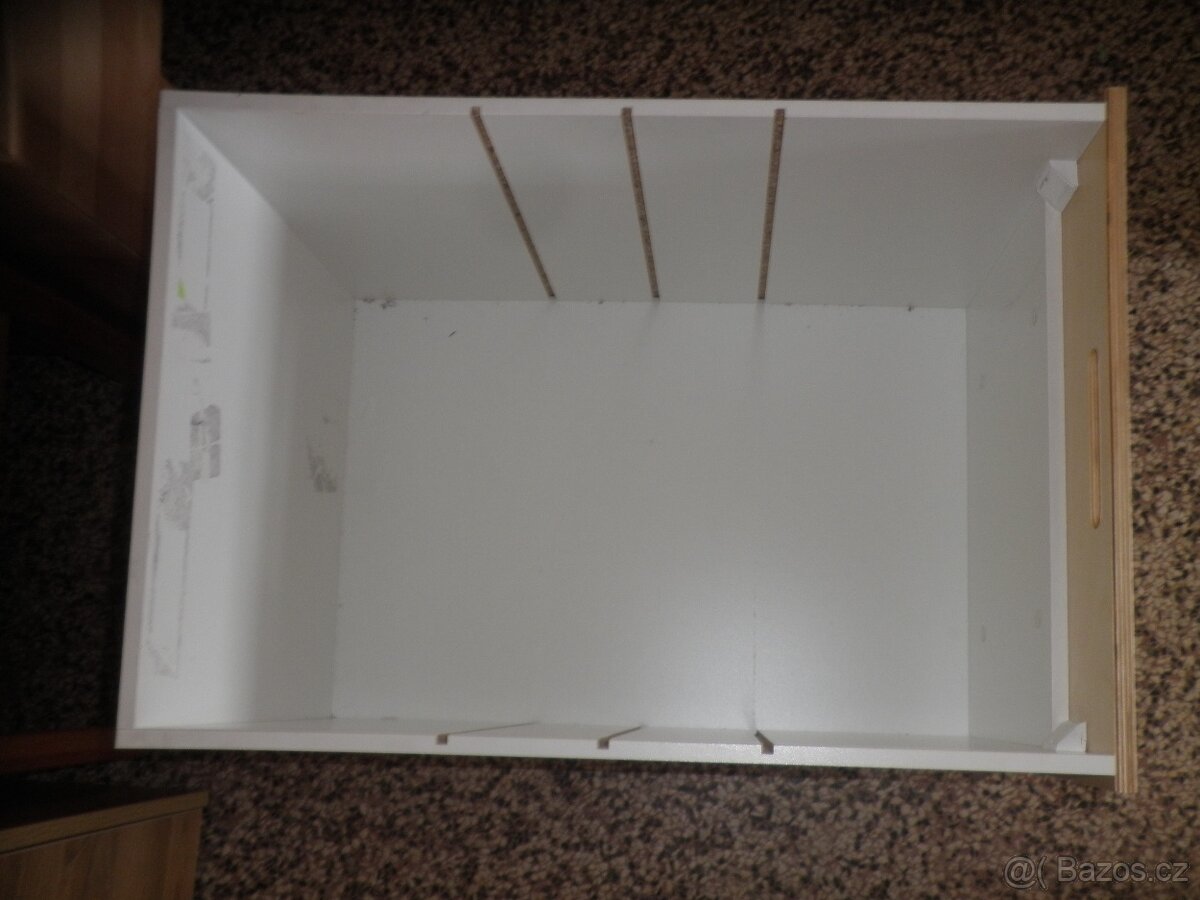 Úložný box na kolečkách - 6