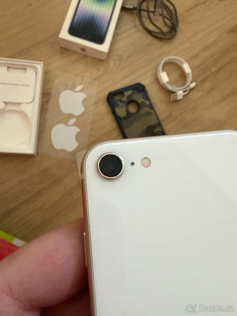 iPhone SE Starlight 64GB - 6
