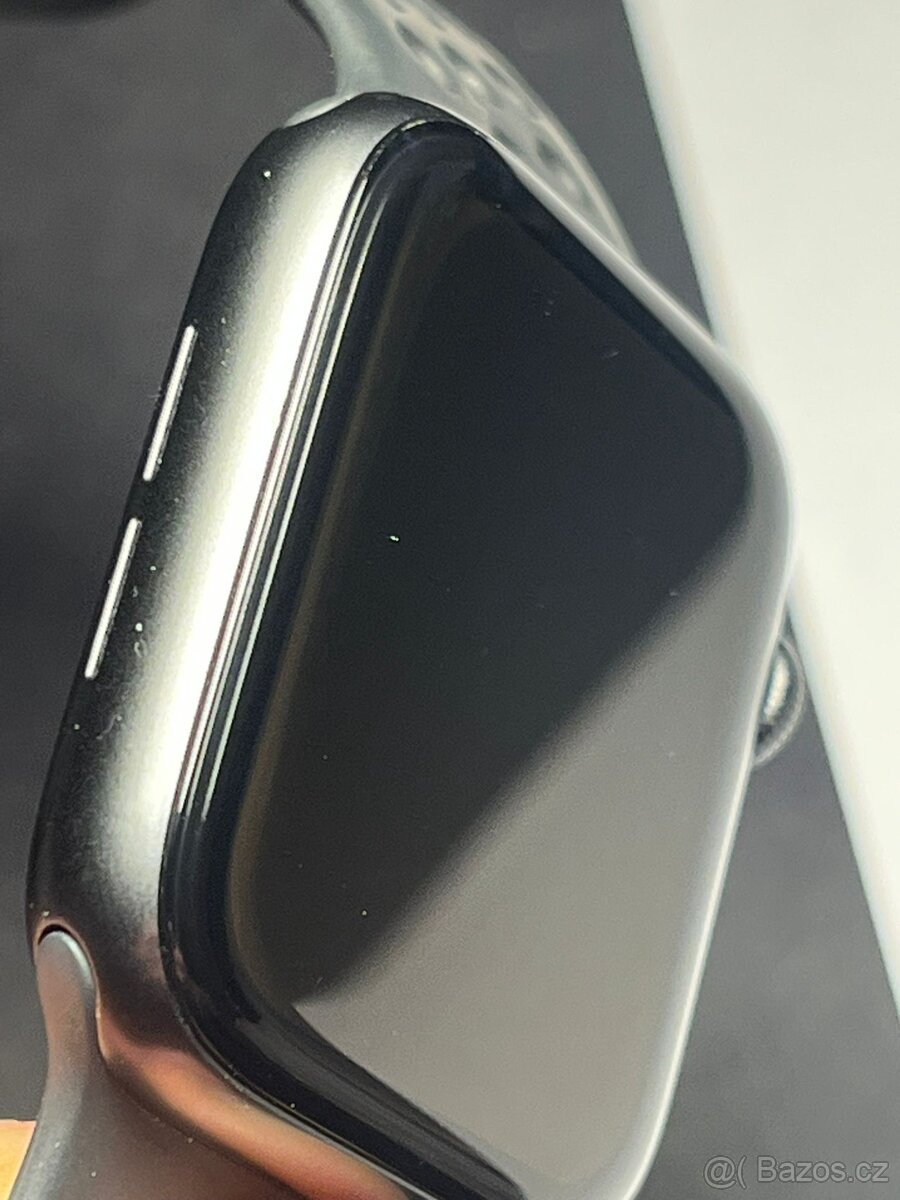 Apple Watch SE gen.1 44mm nike - 6