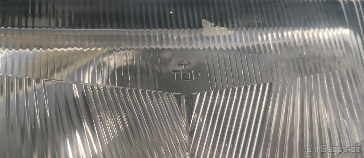 Škoda Favorit - Nové právě světlo,prahy atd - 6