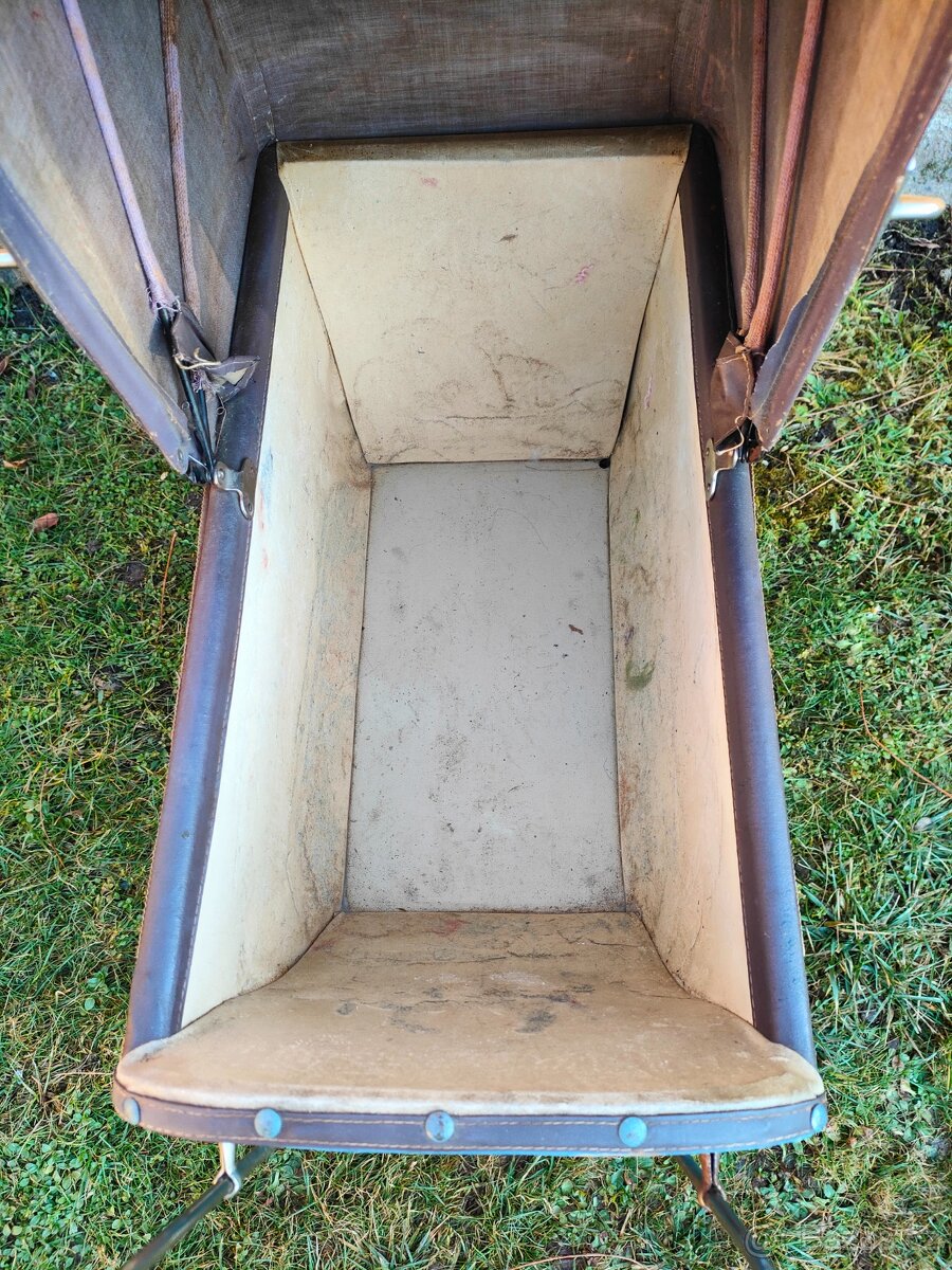 Starožitný kočárek pro panenky PHÖNIX - 6