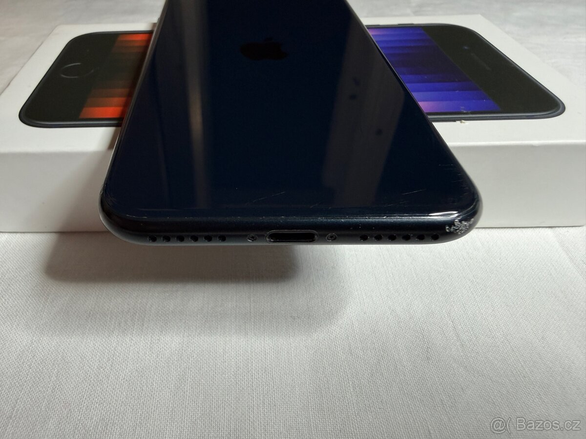 iPhone SE 2022 - 6