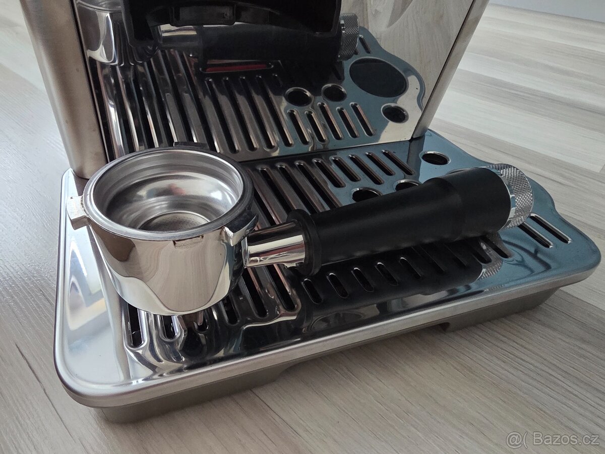 Kávovar deLonghi La Specialista Touch - 6