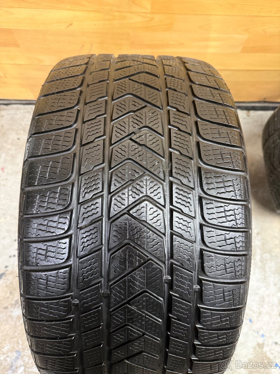 Zimní pneu 285/35/20 - 6