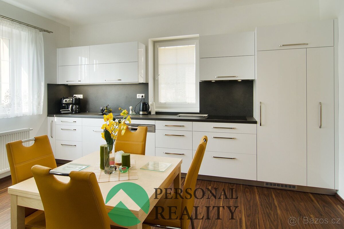 Prodej, Rodinné domy, 946 m² - Škvorec, ev.č. 01122 - 6