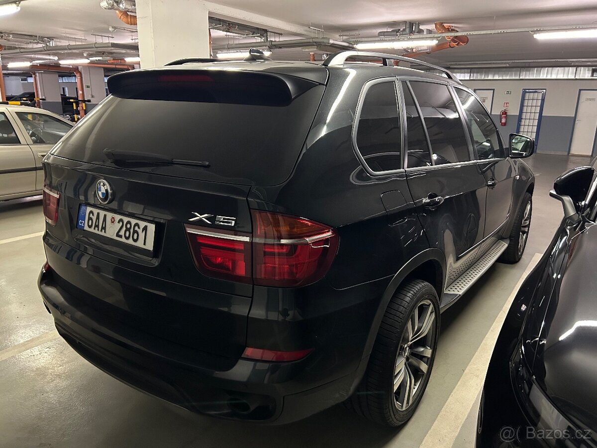 BMW X5 197 nájezd 2 sadu kol - 6