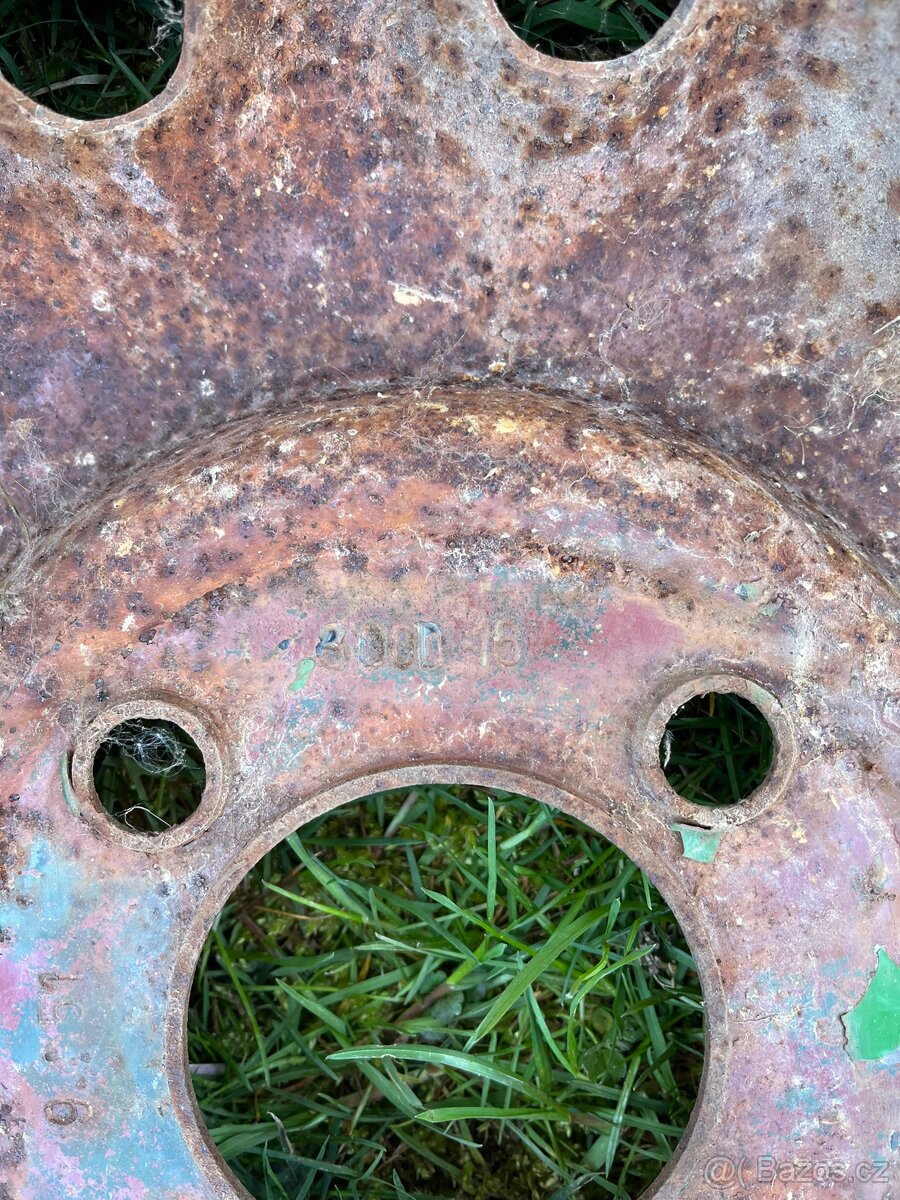 Disky na veterány - 6