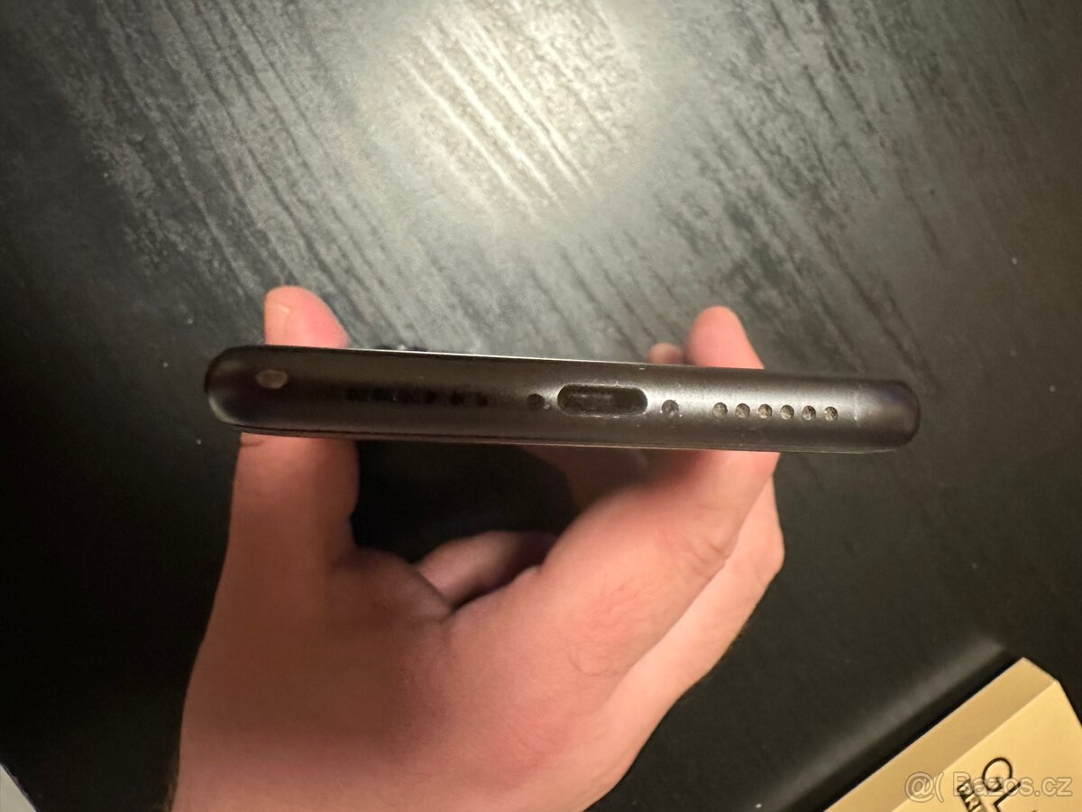 IPhone 11 64GB - 6