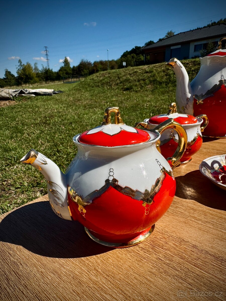 Vintage čajová souprava – Baranivka (SSSR), červeno-bílá se - 6